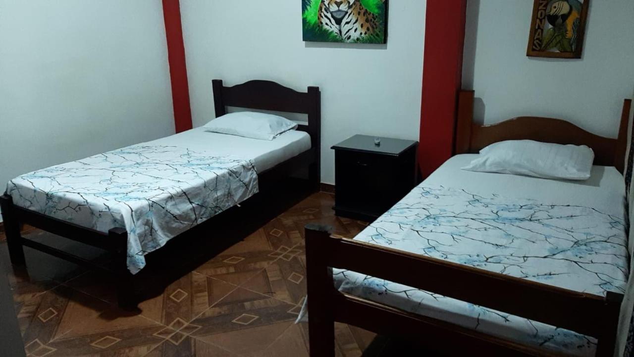 Hostal Selvatrip 莱蒂西亚 外观 照片