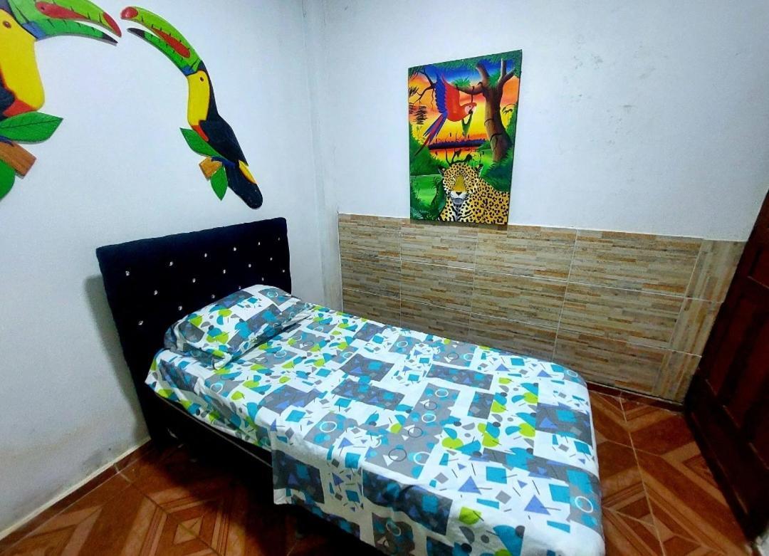 Hostal Selvatrip 莱蒂西亚 外观 照片